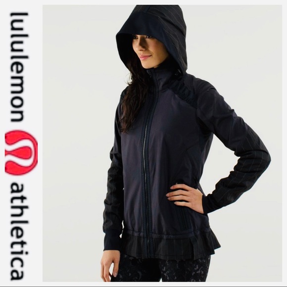 lululemon athletica Jackets & Blazers - 💕SALE💕Lululemon Black with Gray Pinstripe Jacket